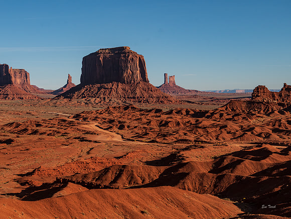 Red Dunes in Monument Valley