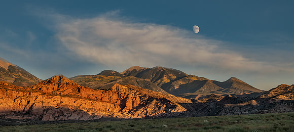 Moon over Ken's Lake, Moab